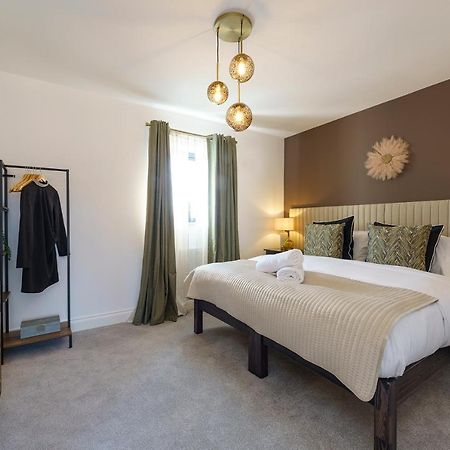 Alba - 2 Bedroom Luxury Apartment By Mint Stays بريستول المظهر الخارجي الصورة