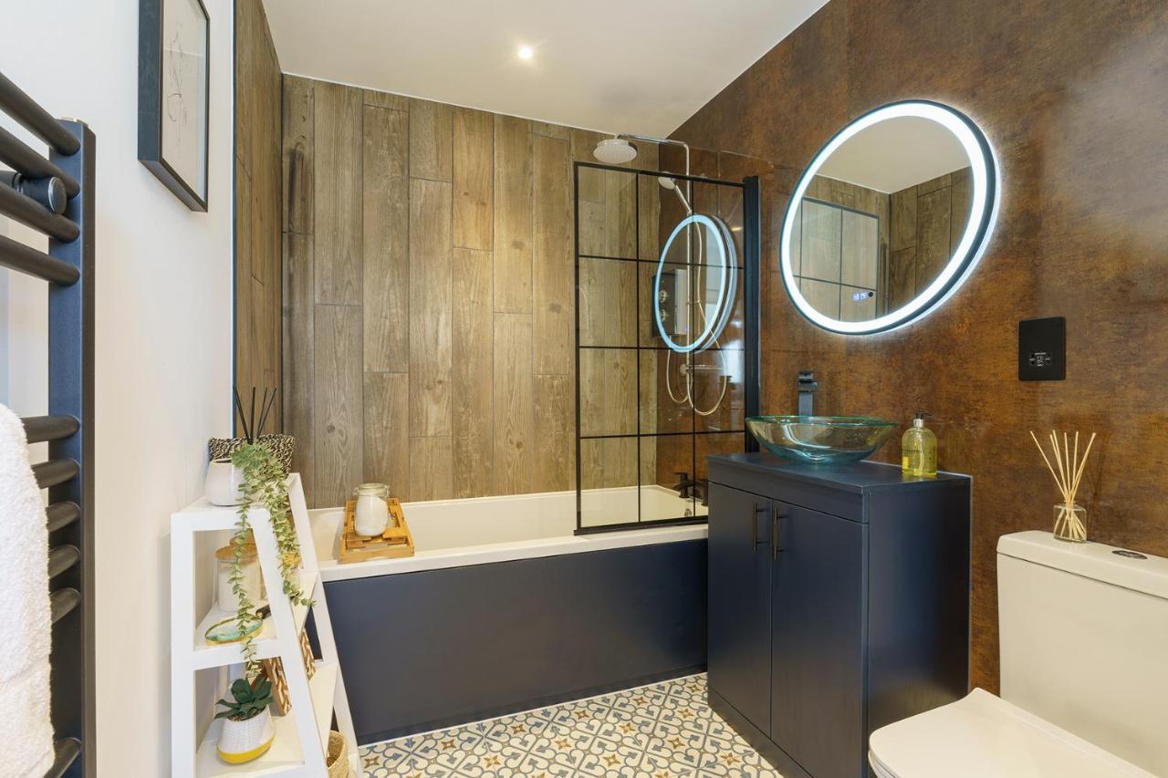 Alba - 2 Bedroom Luxury Apartment By Mint Stays بريستول المظهر الخارجي الصورة