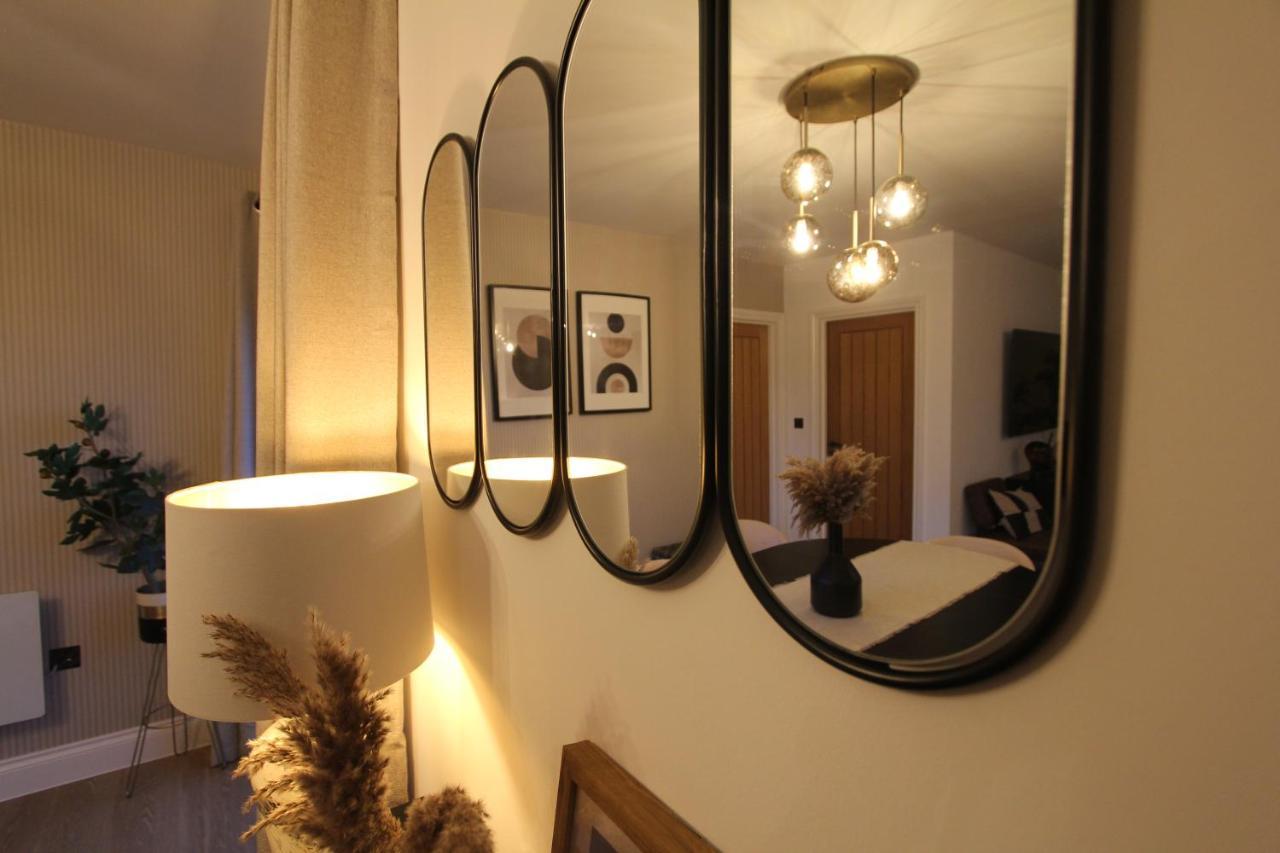 Alba - 2 Bedroom Luxury Apartment By Mint Stays بريستول المظهر الخارجي الصورة